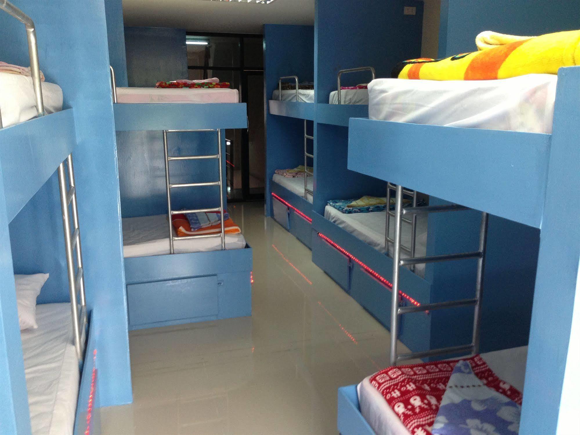 פאטאיה Asia Backpackers מראה חיצוני תמונה